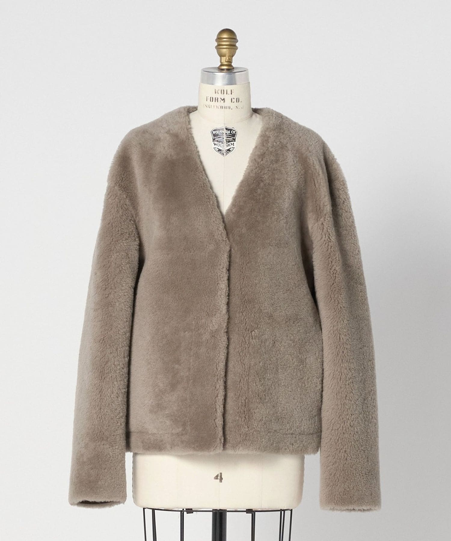 ユナイテッドアローズ ペプラム ショートコート ジャケットノーカラー