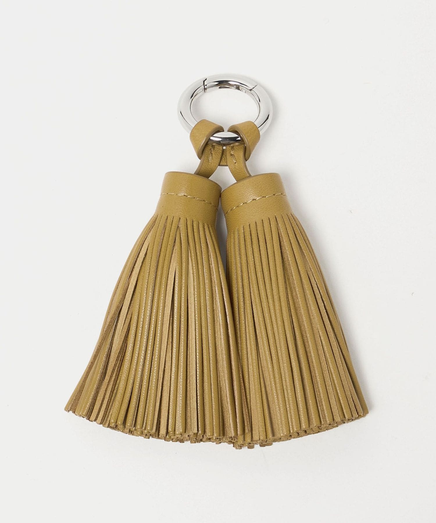 J&M DAVIDSON＞ イエロー ダブルタッセルチャーム