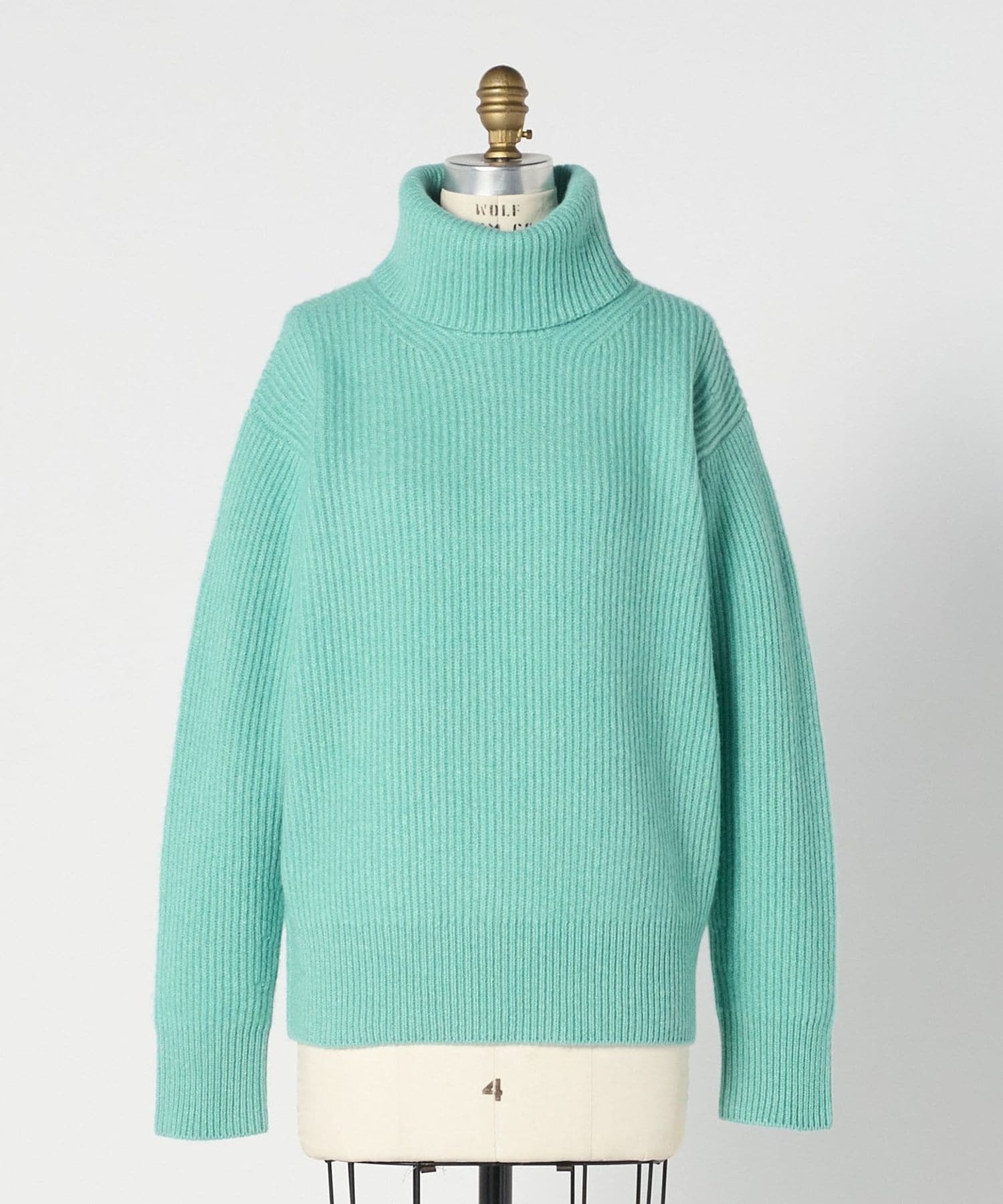 M.WINTER カシミヤウールタートルネックニット