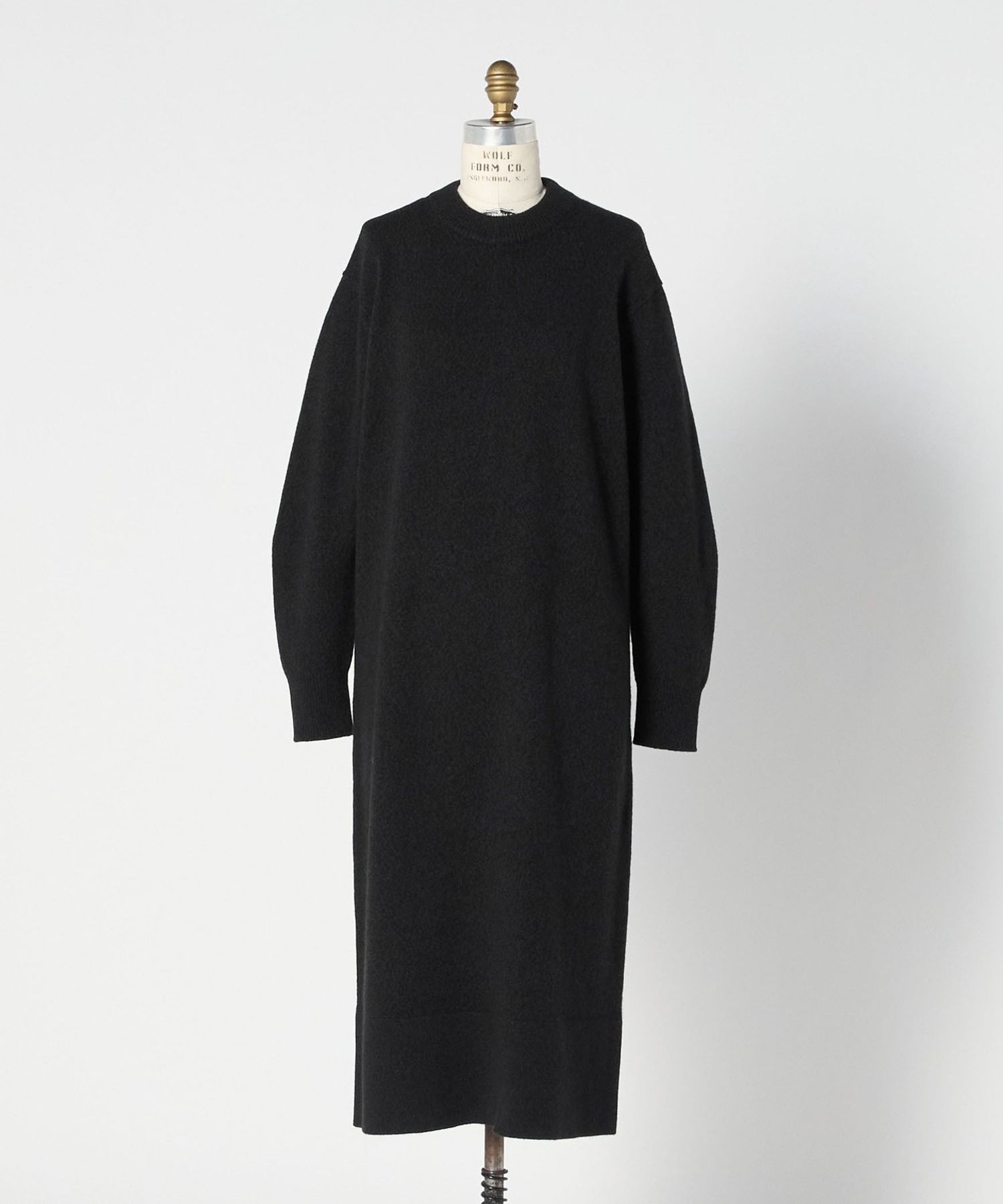 M.WINTER 7Gクルーネックニットワンピース