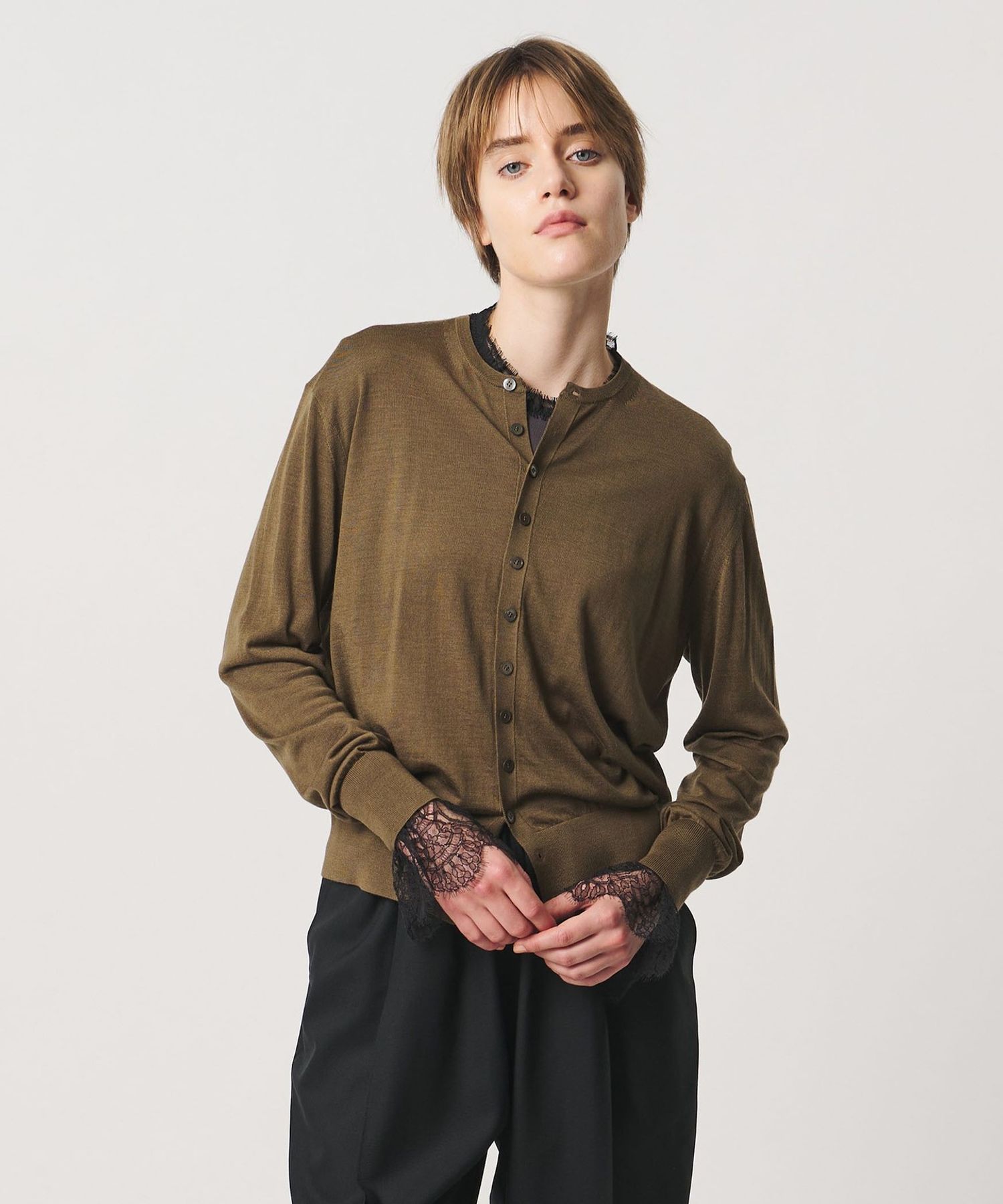 FW 18Gウールシルククルーネックカーディガン