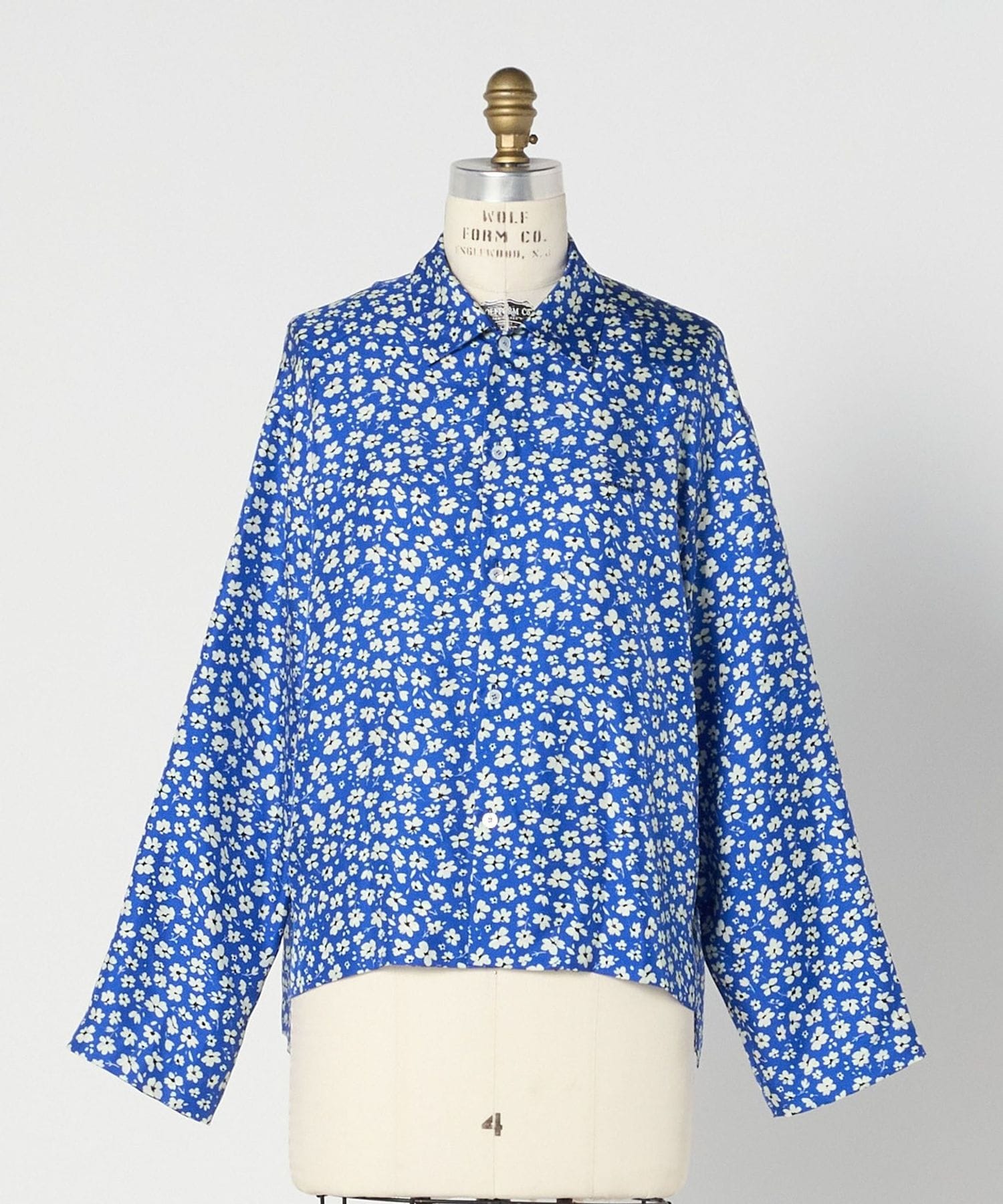 RESORT フラワープリントロングスリーブブラウス