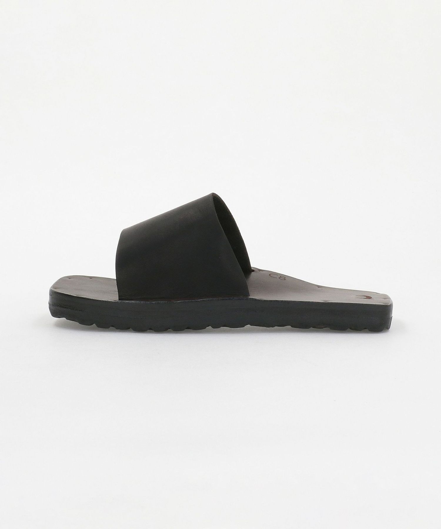 JUTTA NEUMANN＞ SIMONE SQUARE サンダル