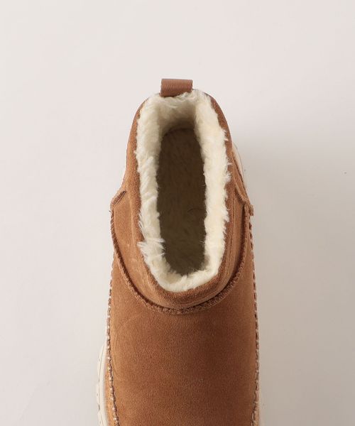 UGG 【完売品】ベンチャーデイズ ウルトラミニ（ブーツ） 夏のアウトドアシーンにも活躍！グリップ力抜群の厚底ソールが目