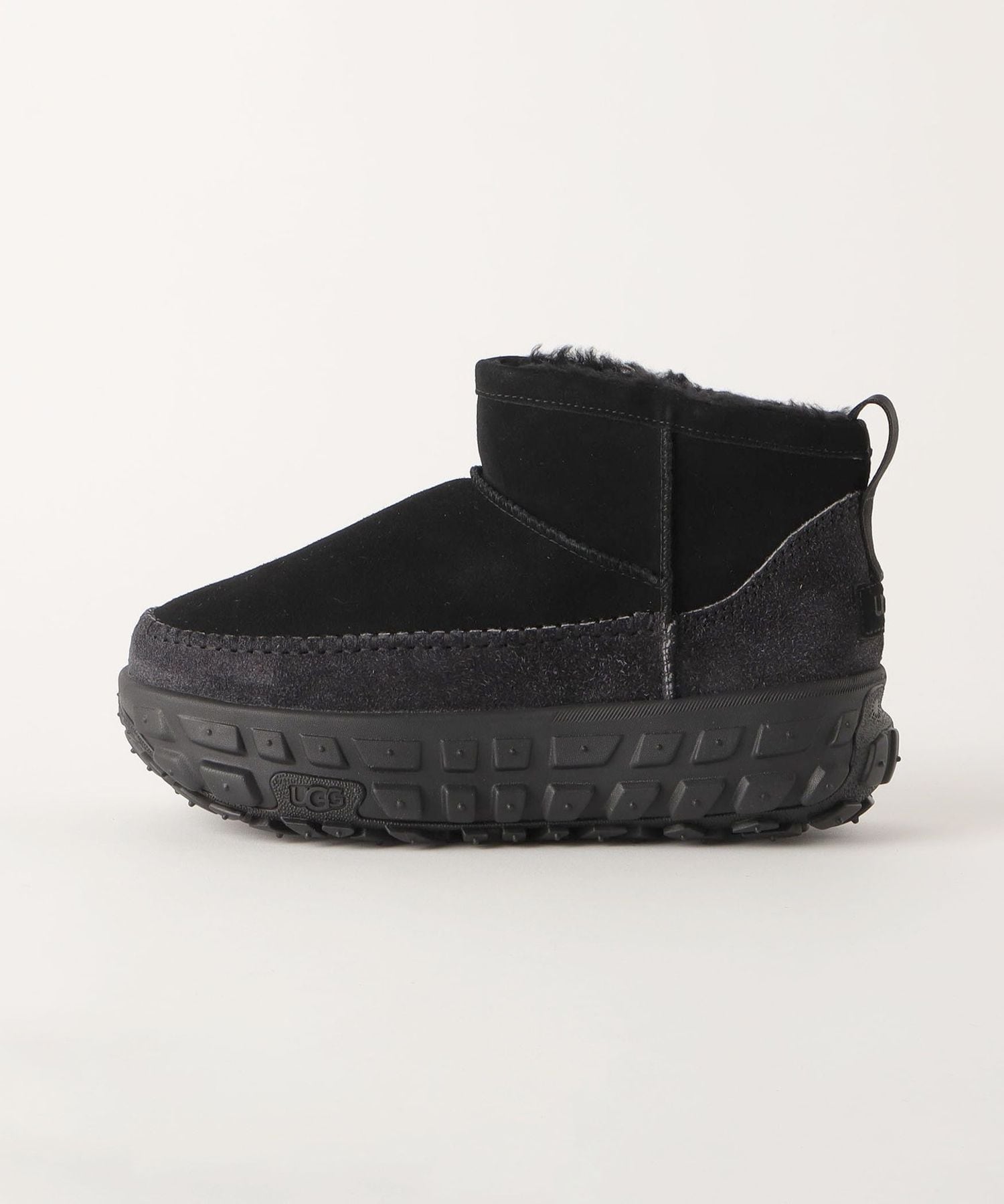 UGG＞ ヴェンチャー デイズ ウルトラ ミニ ブーツ