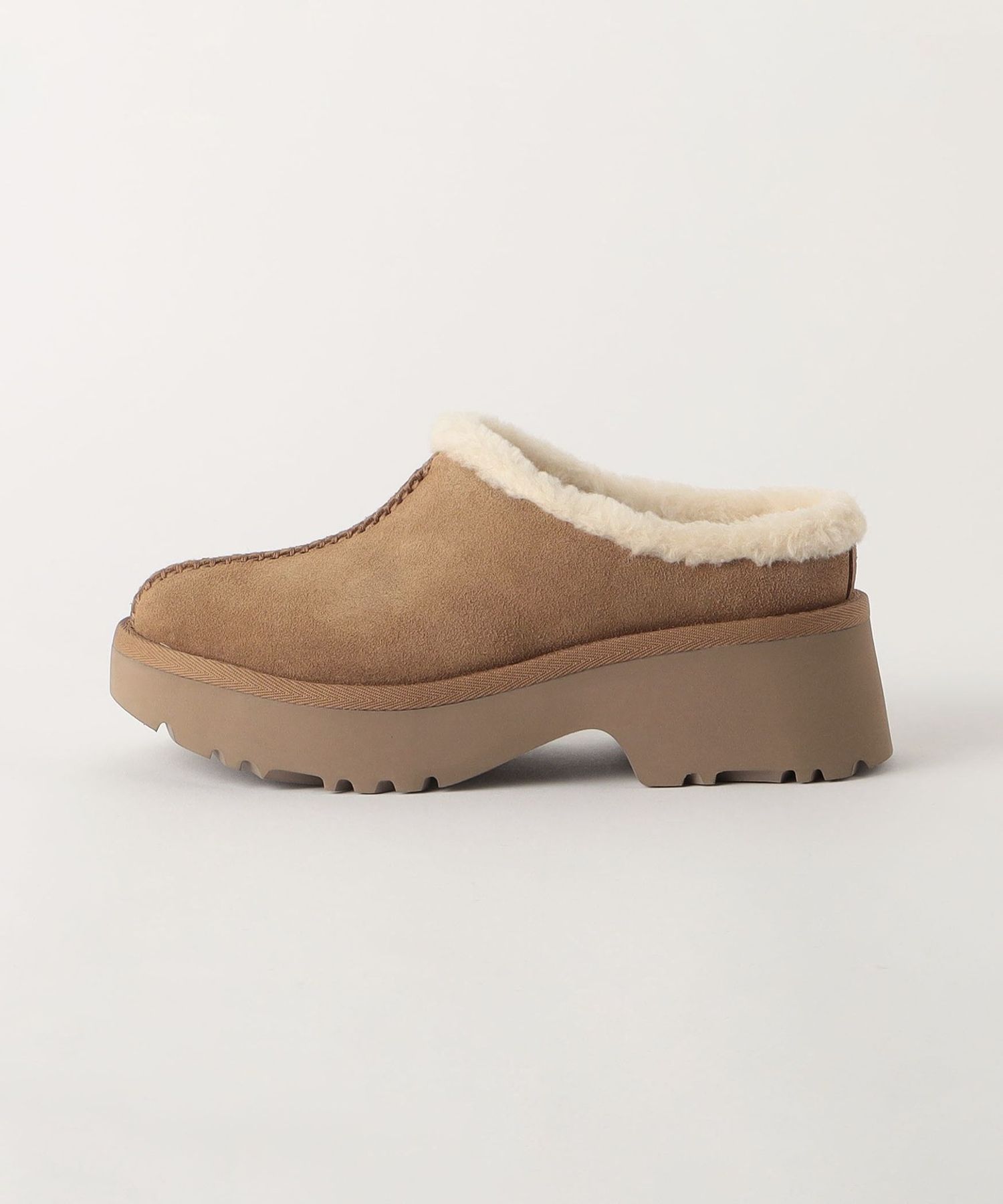UGG＞ コージークロッグ スリッポン