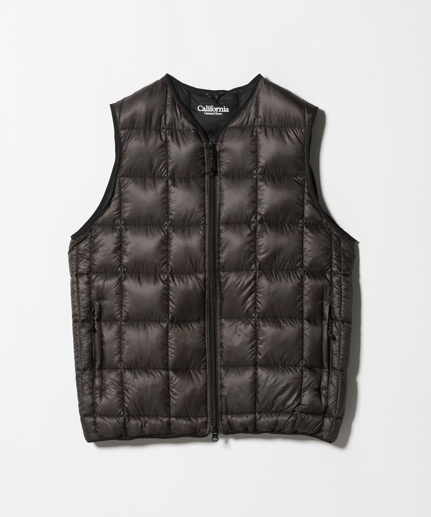 CGS.＞リサイクルナイロン アライド ダウンベスト