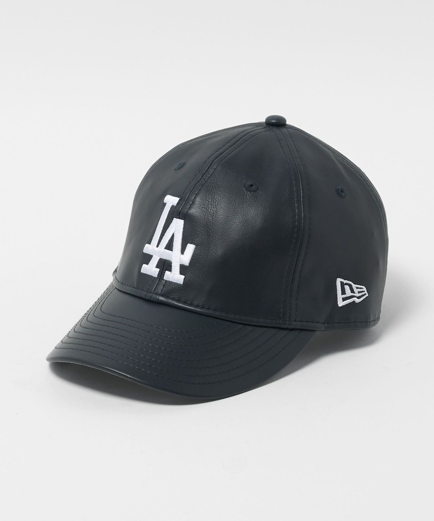 NEW ERA × CGS.＞レザーライク 9THIRTY キャップ
