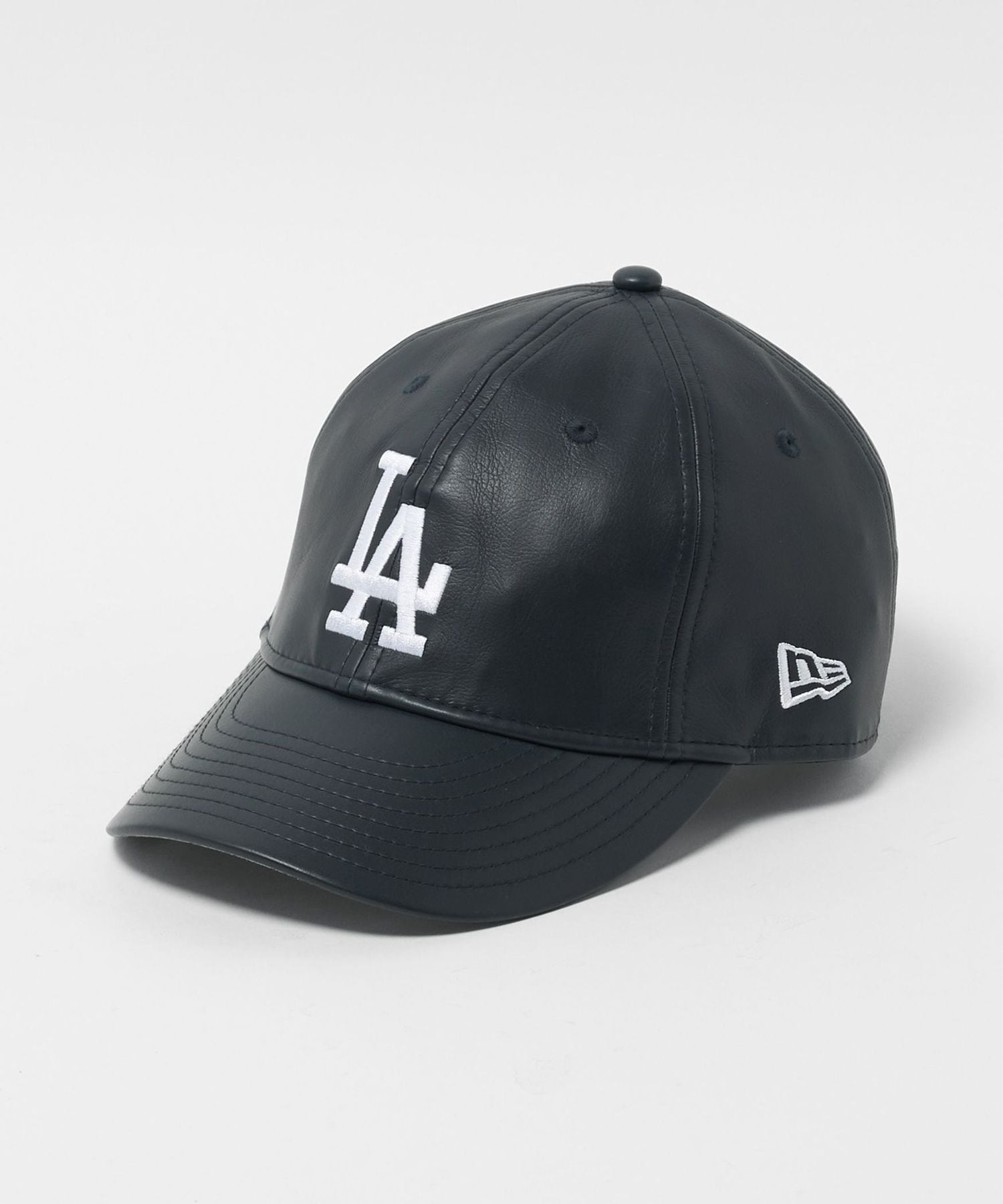 NEW ERA × CGS.＞レザーライク 9THIRTY キャップ