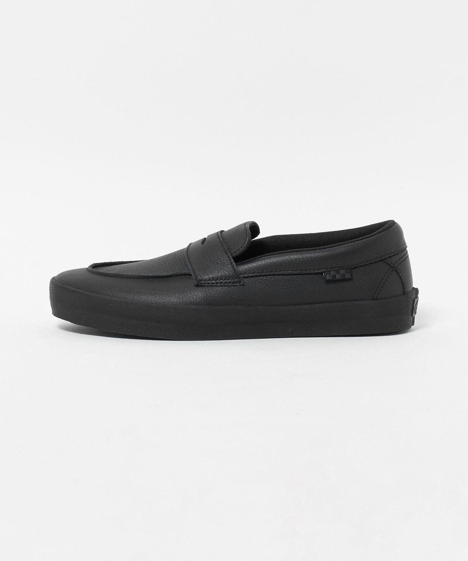 VANS＞スケート ローファー スニーカー