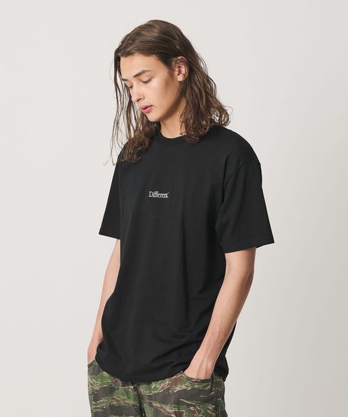 California General Store/＜Different＞ロゴ Tシャツ/Tシャツ / カットソー