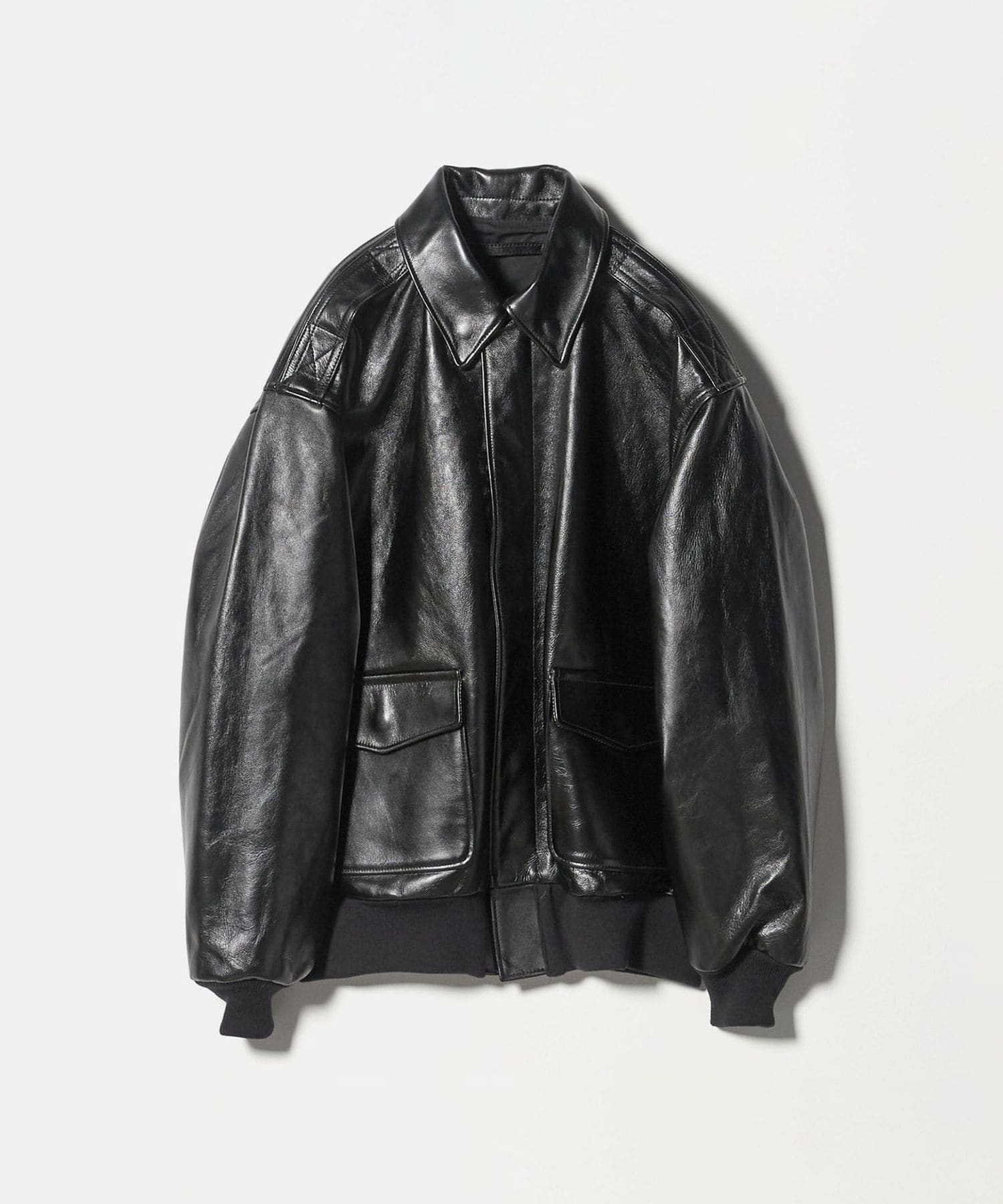 ジャケット・アウター AVIREX7522 A-2 BLACK AVIREX7522＞ A―2 BK/アウター