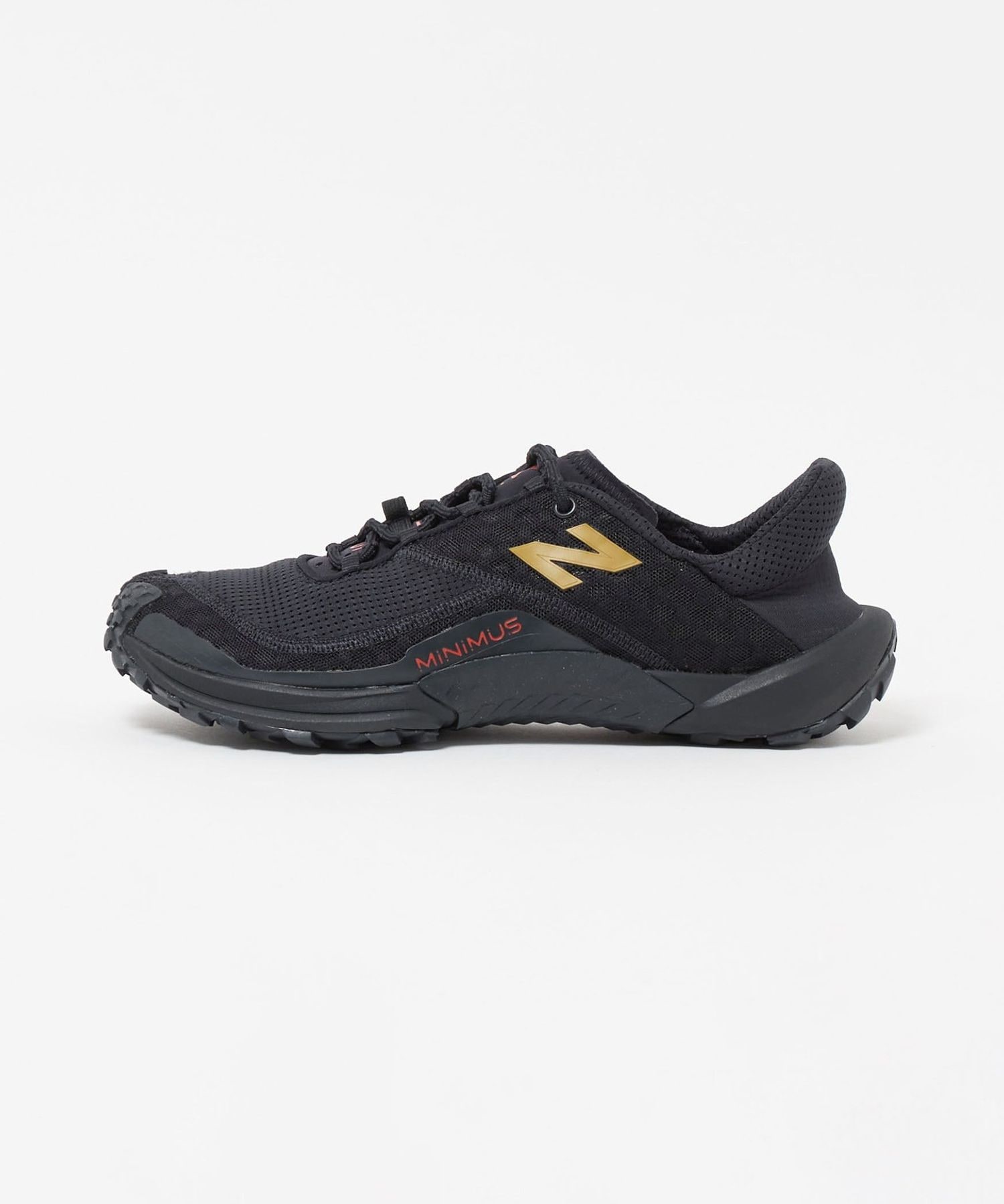 New Balance＞ MINIMUS TRAIL/スニーカー