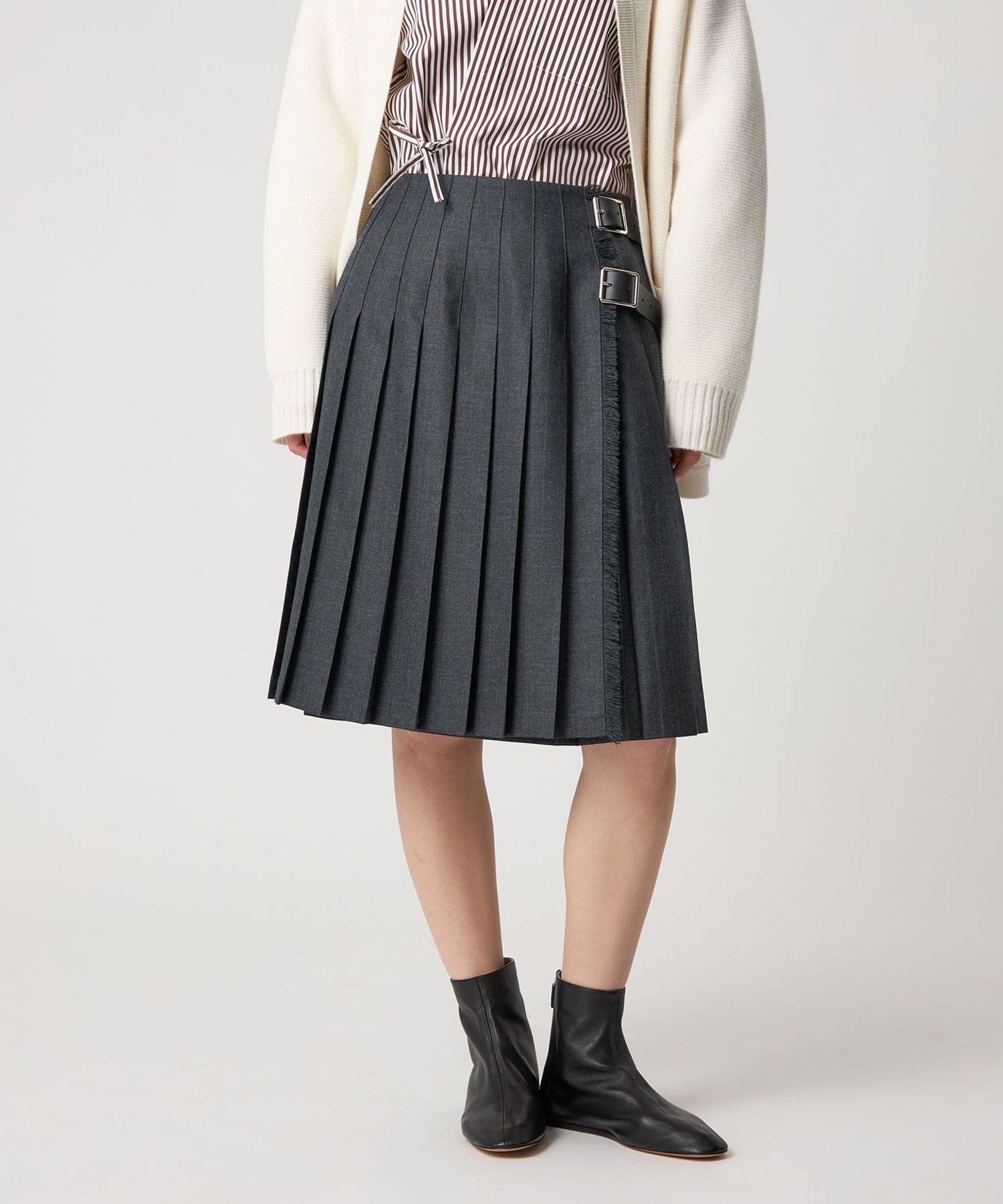 UNITED ARROWS ユナイテッドアローズ　スカート UNITED ARROWS(ユナイテッドアローズ)の「C/STN フレア スカート