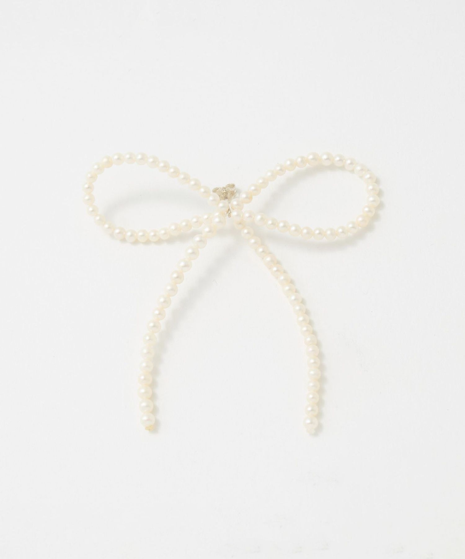SASKIA DIEZ＞PEARL BOW EARSTUD/シングルピアス