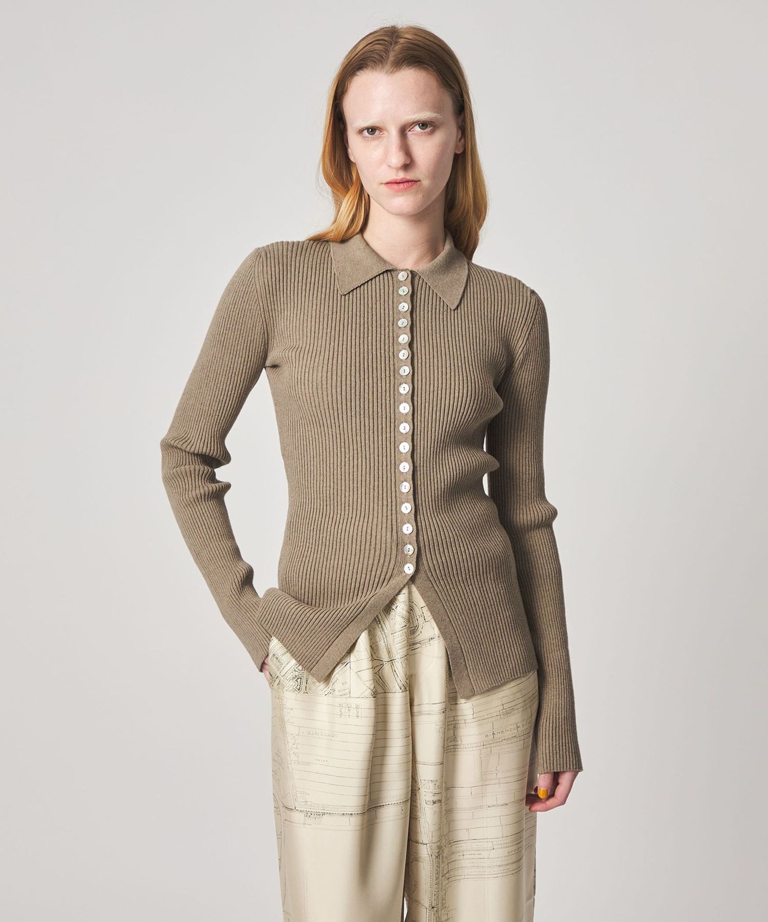 ROHE＞ELONGATED RIB CARDIGAN/カーディガン