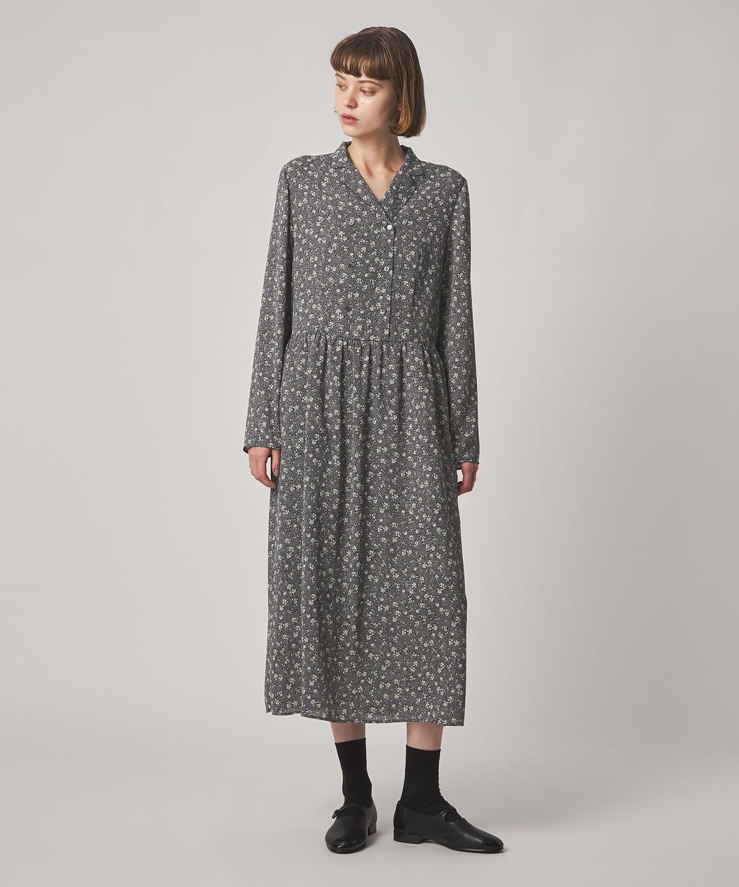 a*i様 ＜Steven Alan＞フラワー ベロア ワンピース　ブラック 8200026Y0065_x1_a005.jpg
