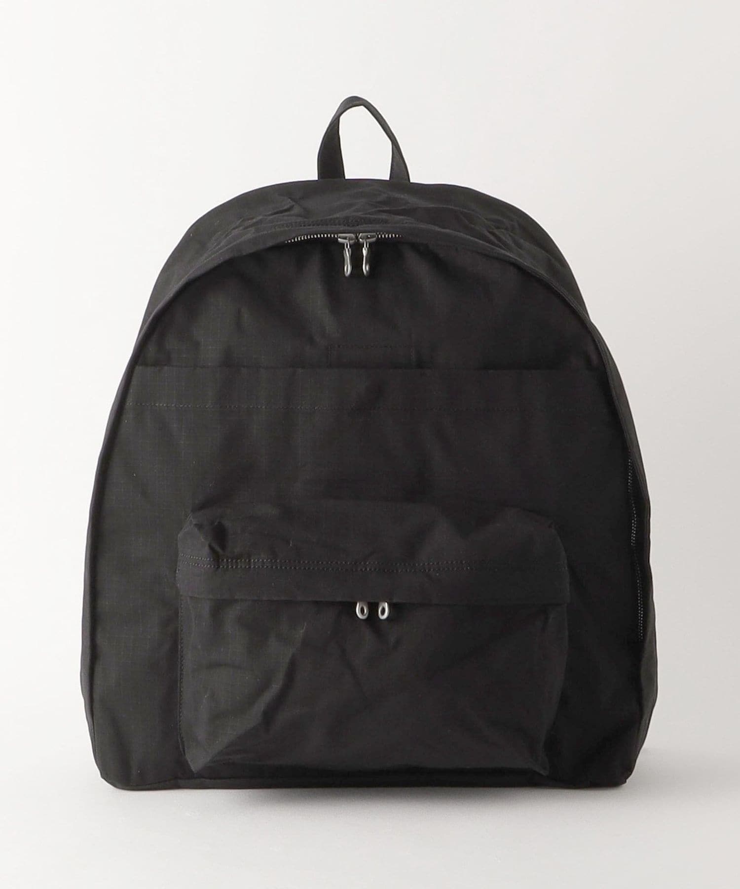 nanamica＞ デイ パック