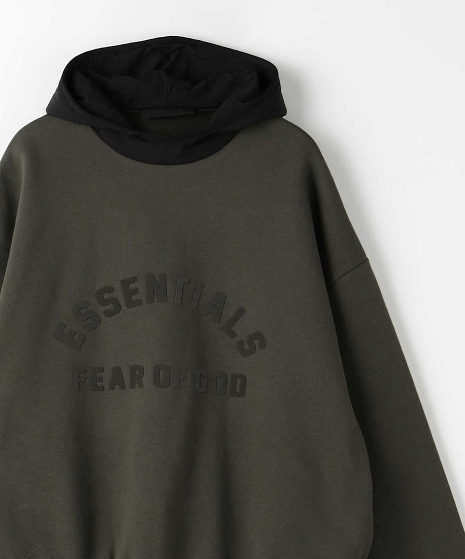 FEAR OF GOD ESSENTIALS＞ フリース フーディー 1