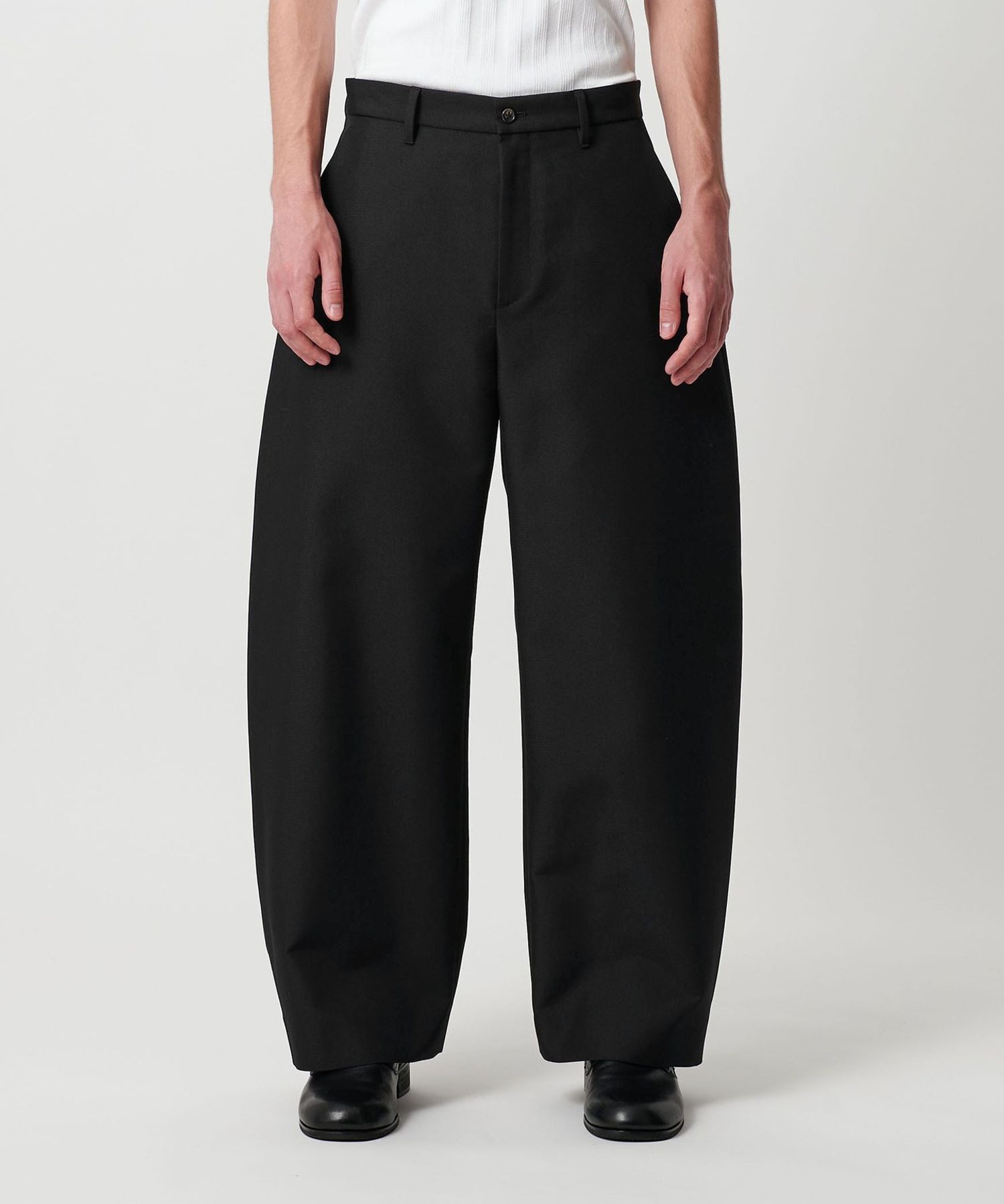 トム　ブラウン　クラッシックダークグレー ステップツイルスラックス サイズ1 クラシック ツイル スーツ & タイ | Thom Browne
