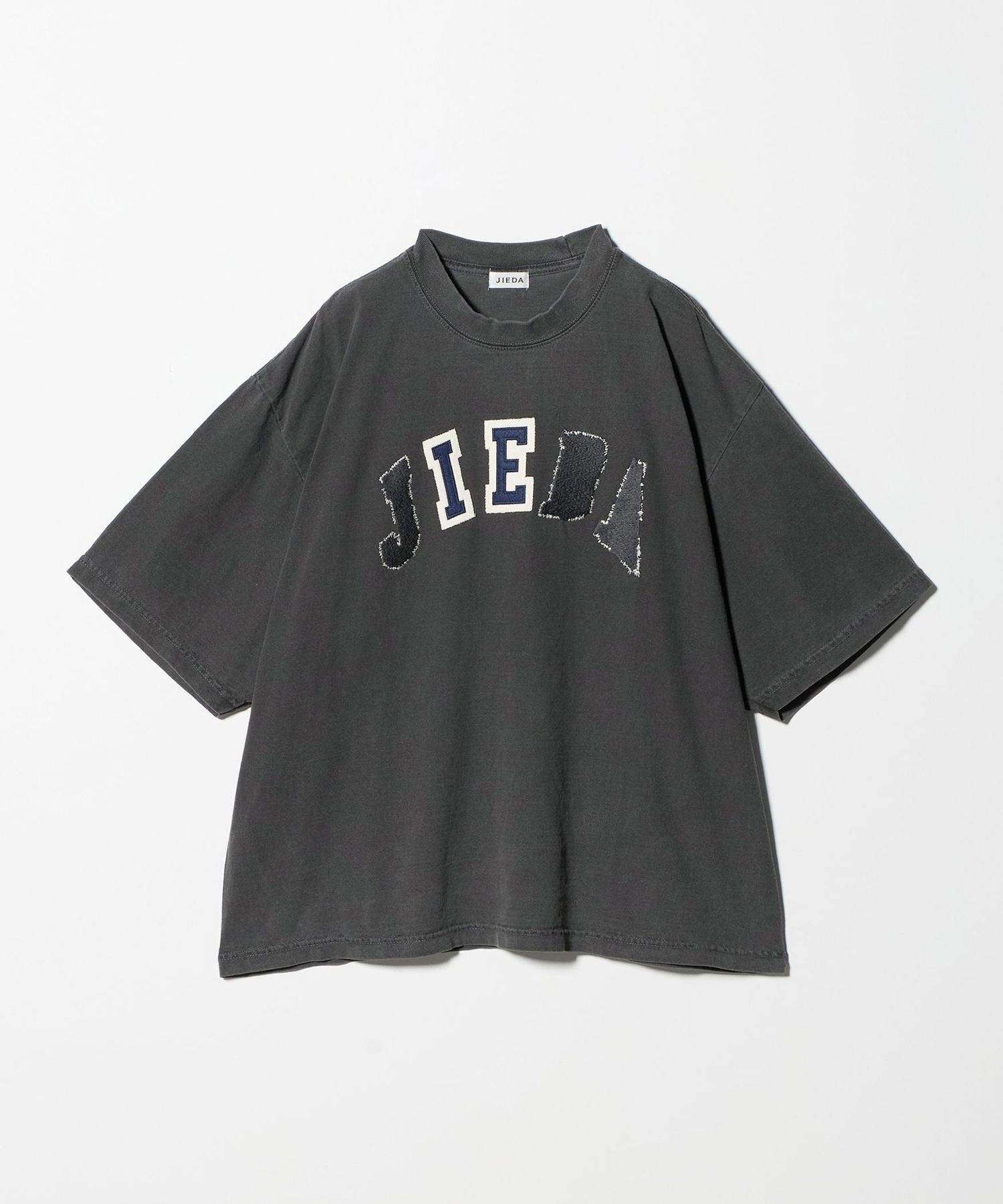 JIEDA＞パッチ Tシャツ