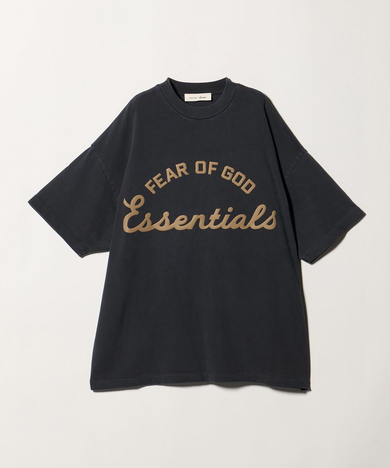 FEAR OF GOD ESSENTIALS＞TRAINING 90S Tシャツ