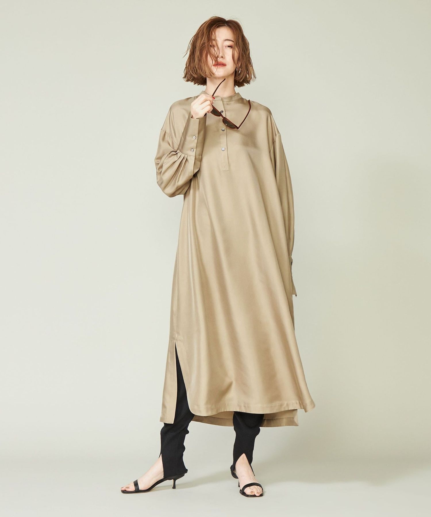 【未使用・定価約6万】コンテ conte シルク バンドカラー ロングワンピース 8500024Y0035_x1_c101.jpg