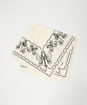 conte/＜ASAUCE MELER＞TAPE EMBROIDERY スカーフ/ストール / マフラー