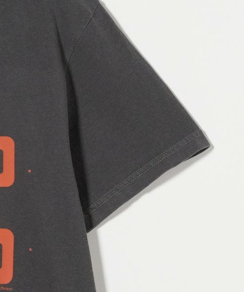 別注】＜Are You Different×6＞ROKUAYD PINCH TEE/Tシャツ