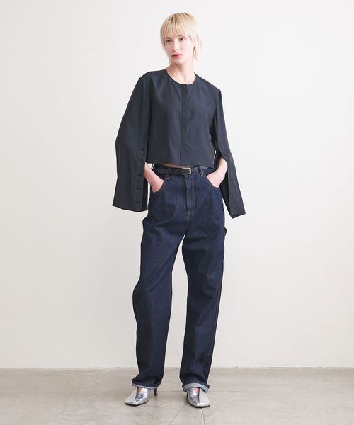<AEWEN MATOPH>新品❗️ボタンスリットスリーブ クルーネックブラウス AEWEN MATOPH＞ボタン/スリットスリーブ クルーネックブラウス