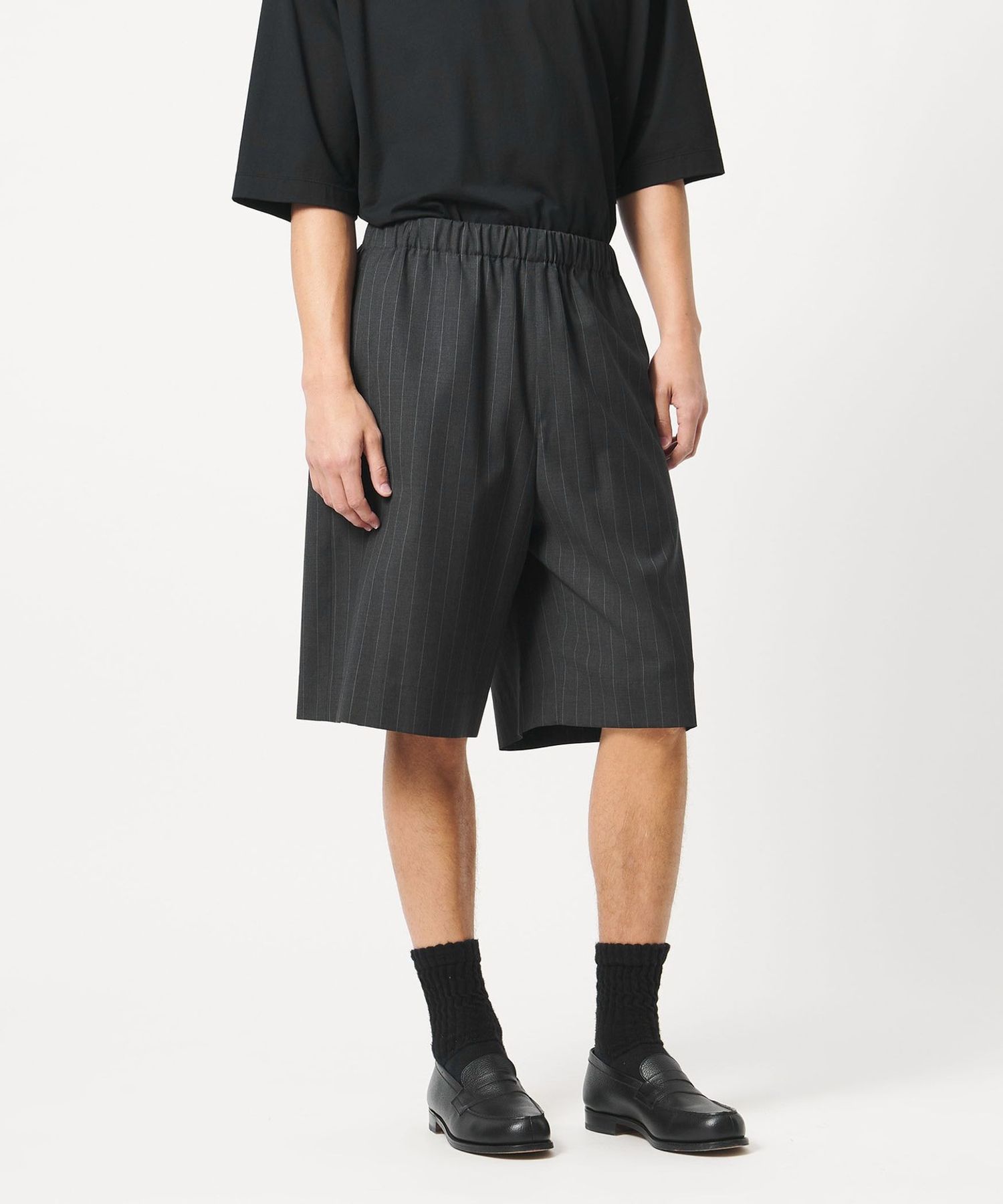 LOEFF>トロピカルウール ハーフパンツ ピンストライプ MENS LOEFF>トロピカルウール ハーフパンツ ピンストライプ MENS