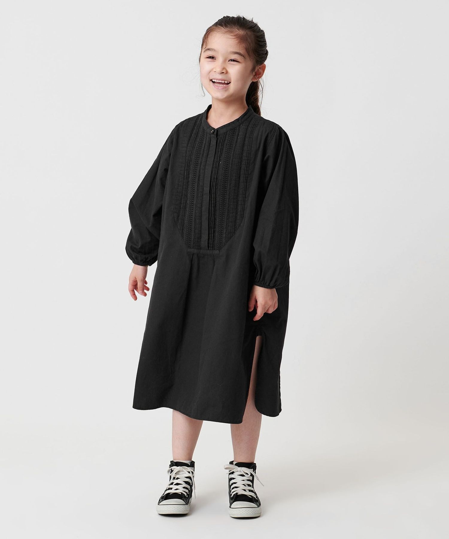 Pheeta フィータ トリニティピンタックギャザー ロングワンピース 黒 Pheeta フィータ トリニティピンタックギャザー ロングワンピース 黒