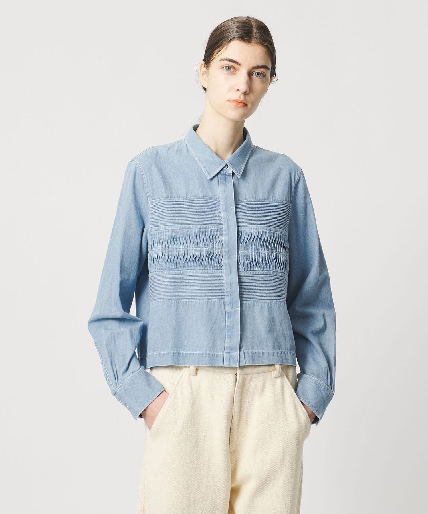 Pheeta＞Trinity クロップド デニムシャツ / 015C―61D