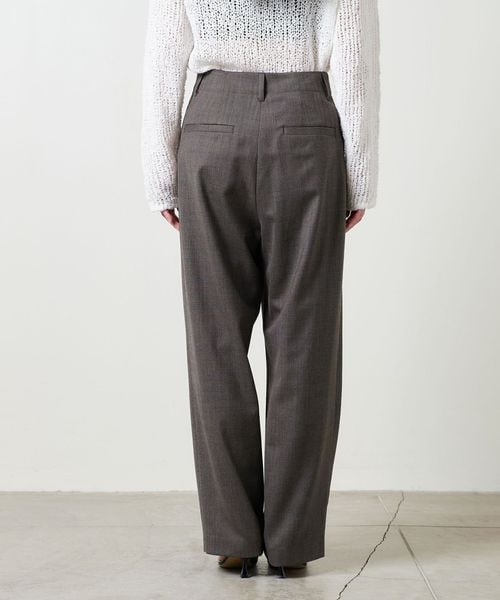 マルゥ　ユナイテッドアローズ　タック　ショートパンツ　ブラック セール】＜MARW UNITED ARROWS＞タック ショートパンツ（その他