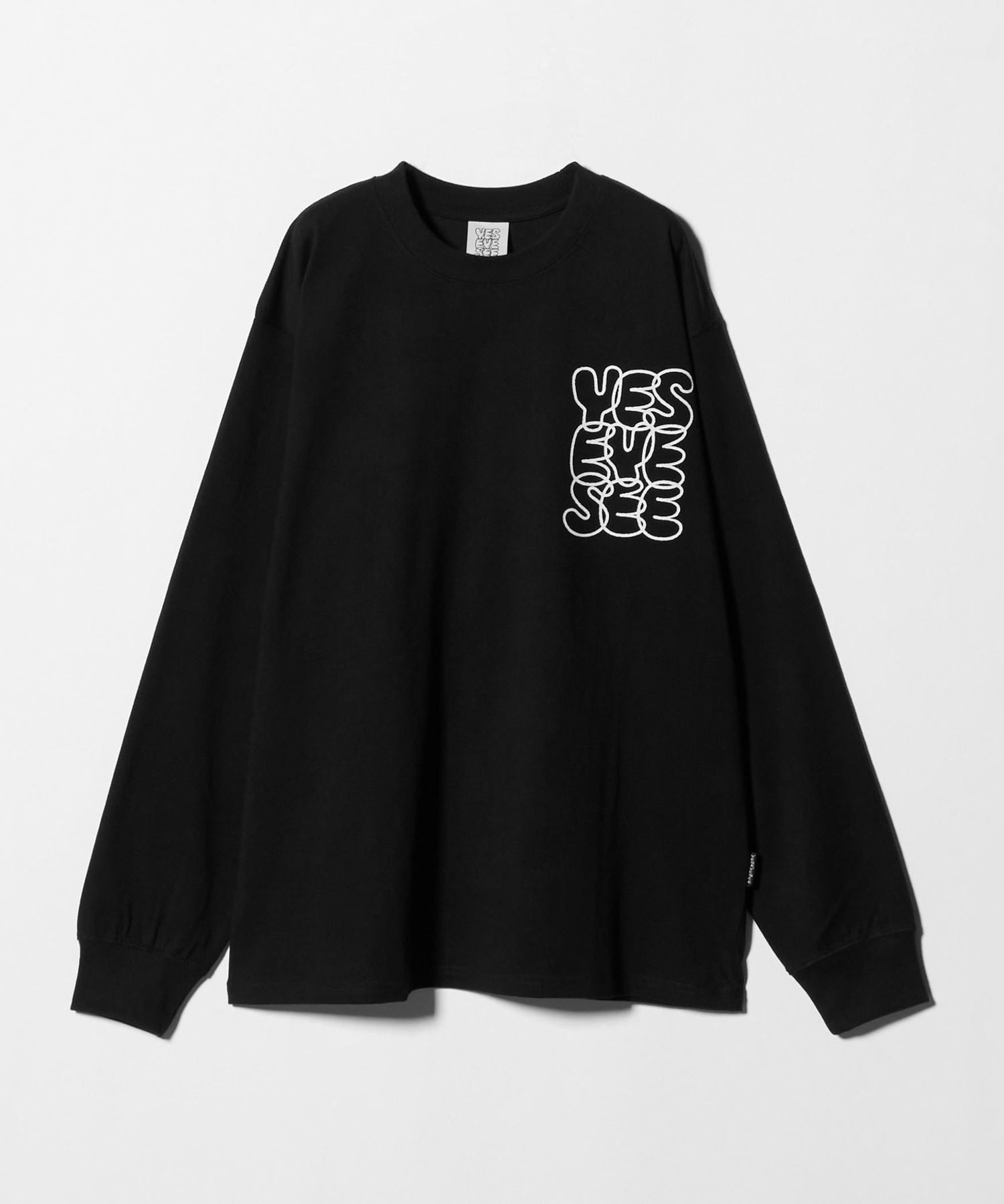YESEYESEE＞ロゴ ロングスリーブ Tシャツ